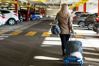 Ile kosztuje parking przy lotnisku?