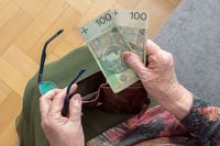 Coraz więcej seniorów z niskimi emeryturami