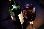 Wino bezalkoholowe - czy można je reklamować?