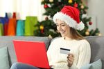 Kobiety częściej robią zakupy świąteczne online