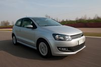 Zakup samochodu osobowego w innym kraju UE a akcyza