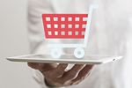 Zakupy przez internet: wyprzedaż nie ogranicza praw kupującego
