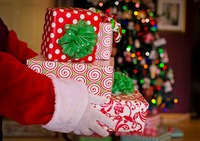 Jak bezpiecznie kupować prezenty świąteczne?
