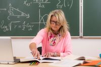 Ile zarabia nauczyciel w Polsce? A ile w innych krajach?