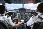 Praca w lotnictwie: ile zarabia pilot?